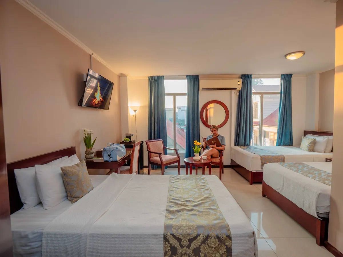 Hotel Palacio, Paramaribo interior view