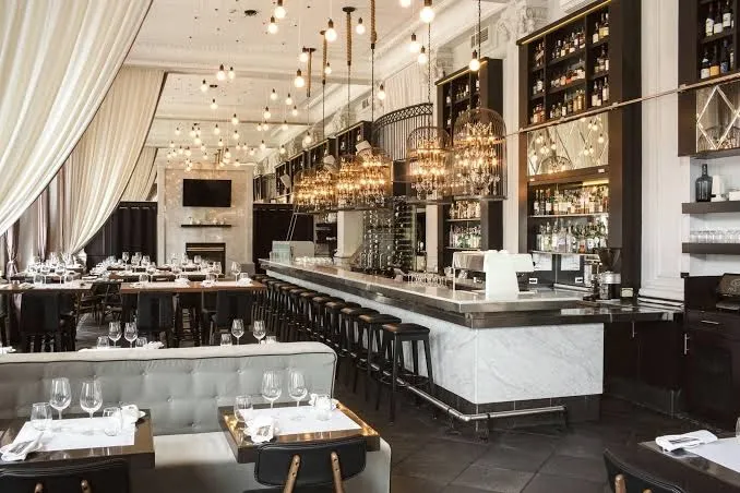 Hotel Place d'Armes, Montreal interior view