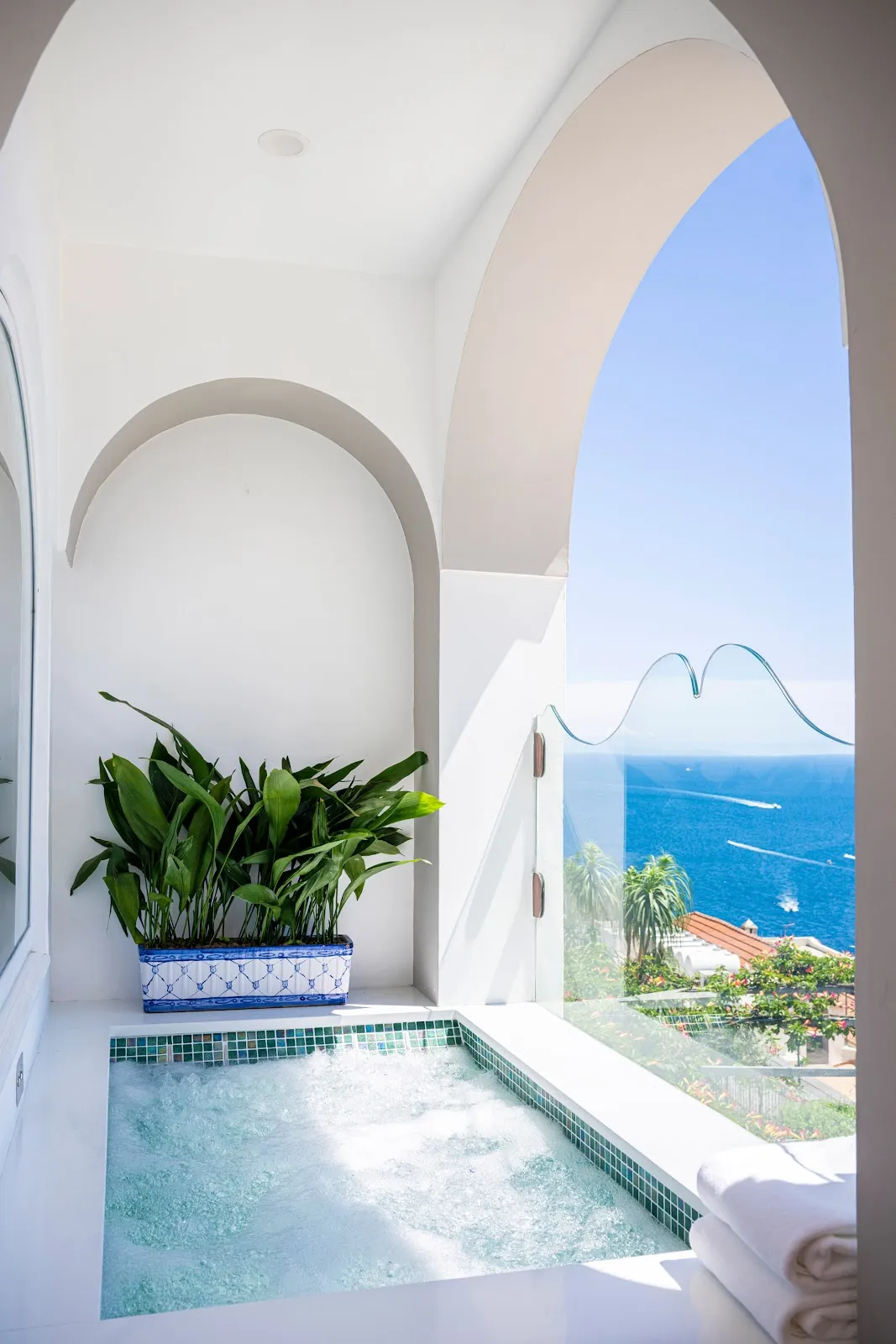 Hotel Punta Regina, Positano interior view