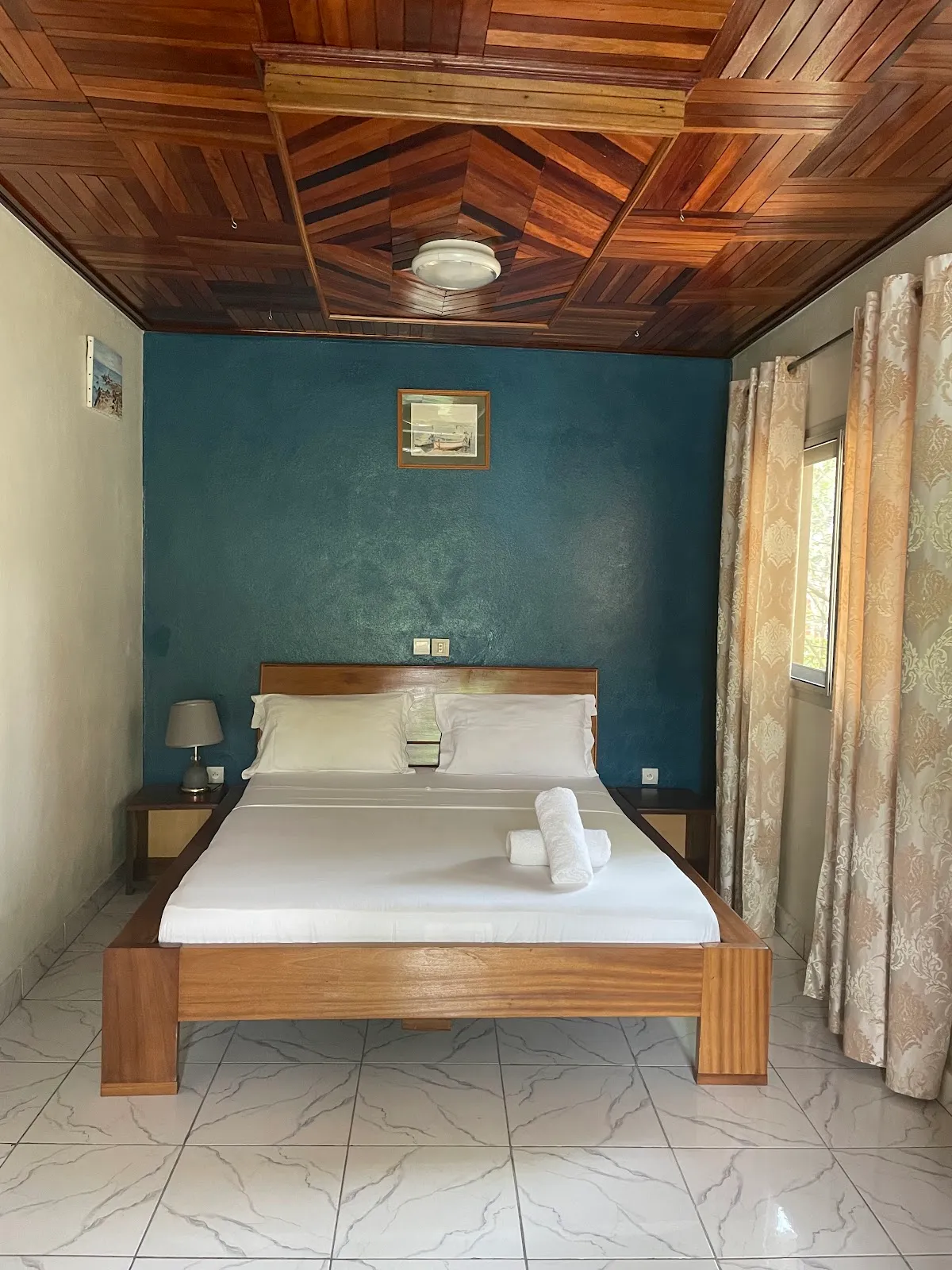 Hôtel-Restaurant Les Gîtes de Kribi, Kribi interior view