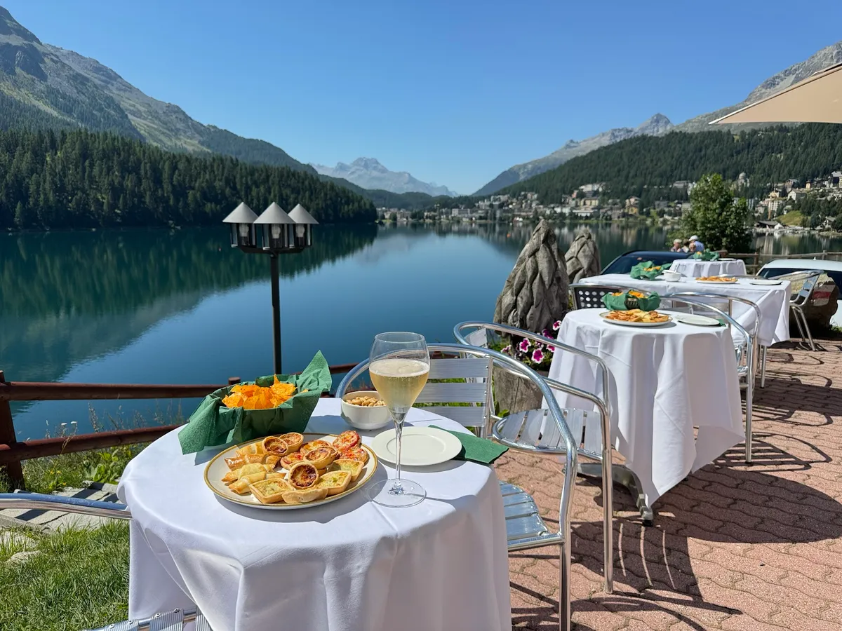 Hotel & Restaurant Waldhaus am See, St Moritz interior view