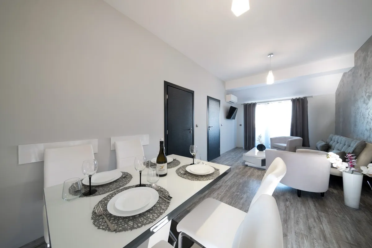 Hotel Ruvan, Burgas interior view
