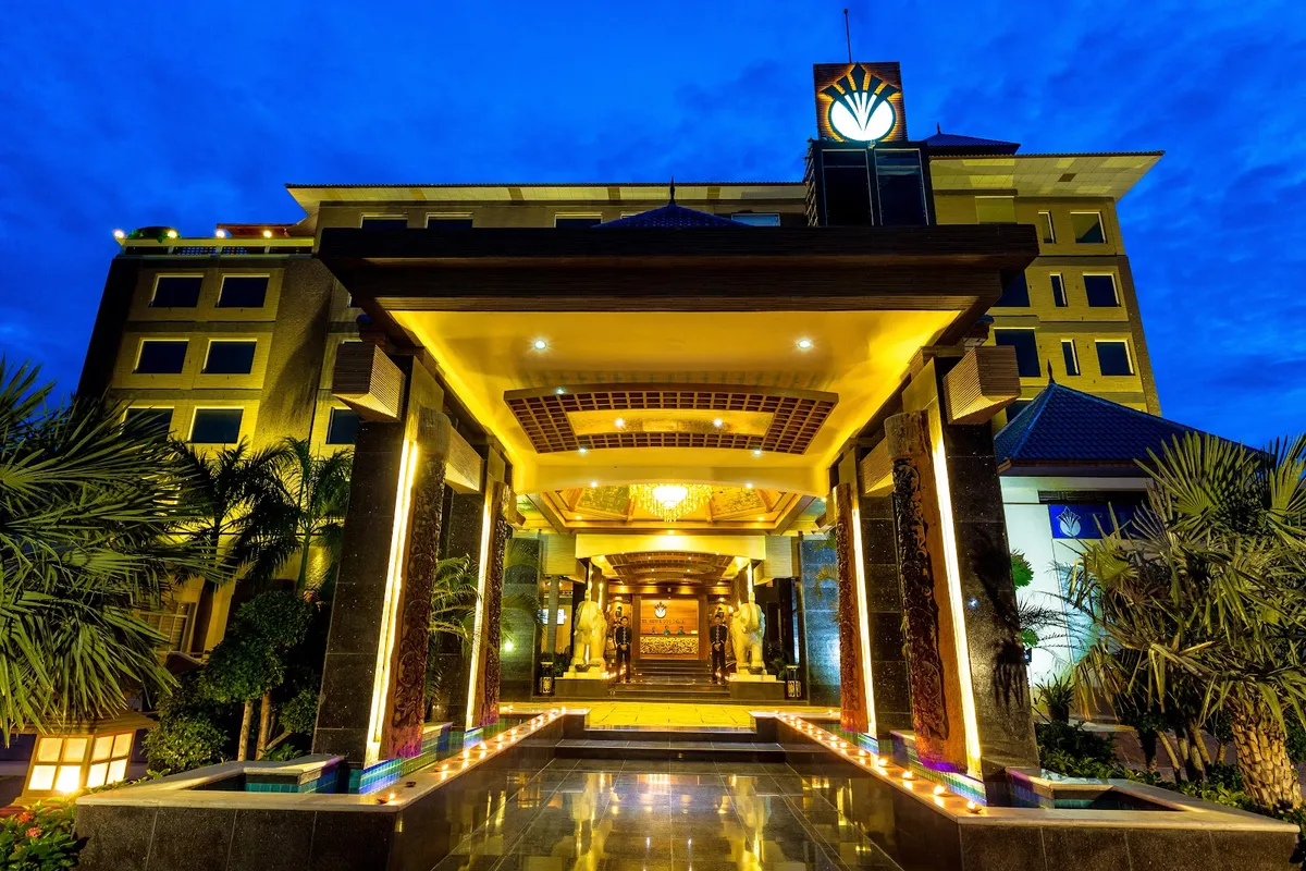 Hotel Shwe Pyi Thar, Mandalay interior view