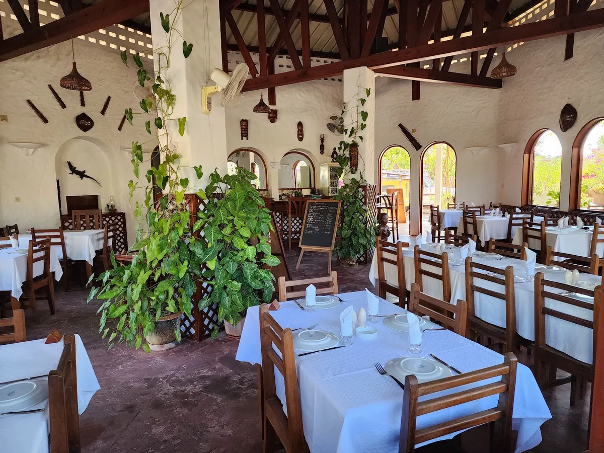 Hotêl SUN-BEACH, Morondava interior view