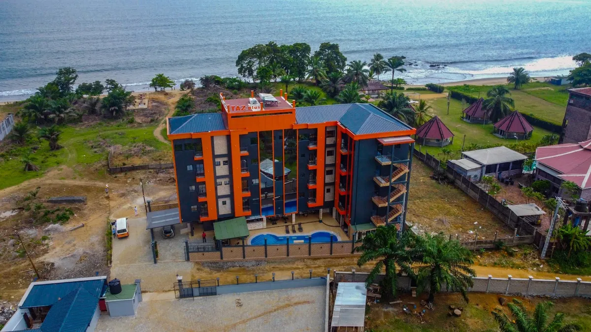 Hôtel Taz Plus, Kribi interior view