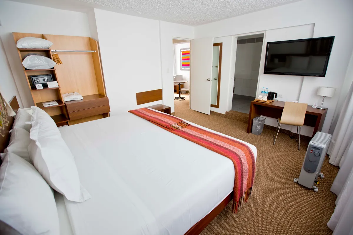 Hotel Tierra Viva Puno Plaza, Puno interior view