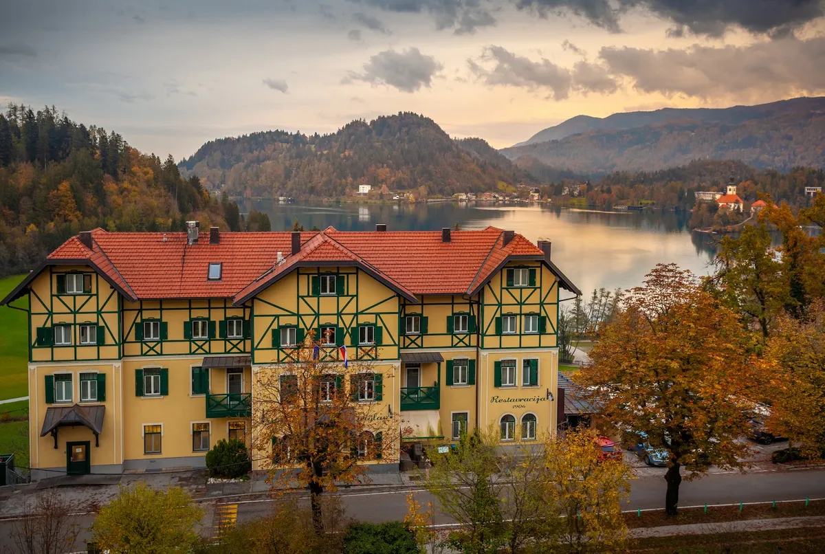 Hotel Triglav l.l.c. Bled, Bled interior view