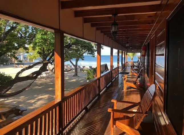 Hotel Trudy, Utila interior view
