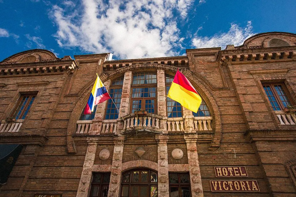 Hotel Victoria, Cuenca interior view
