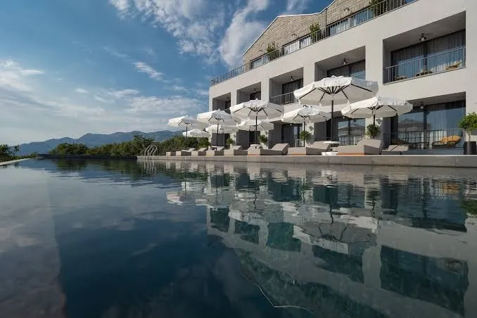 Hotel Vivid Blue Serenity Resort, Sveti Stefan interior view