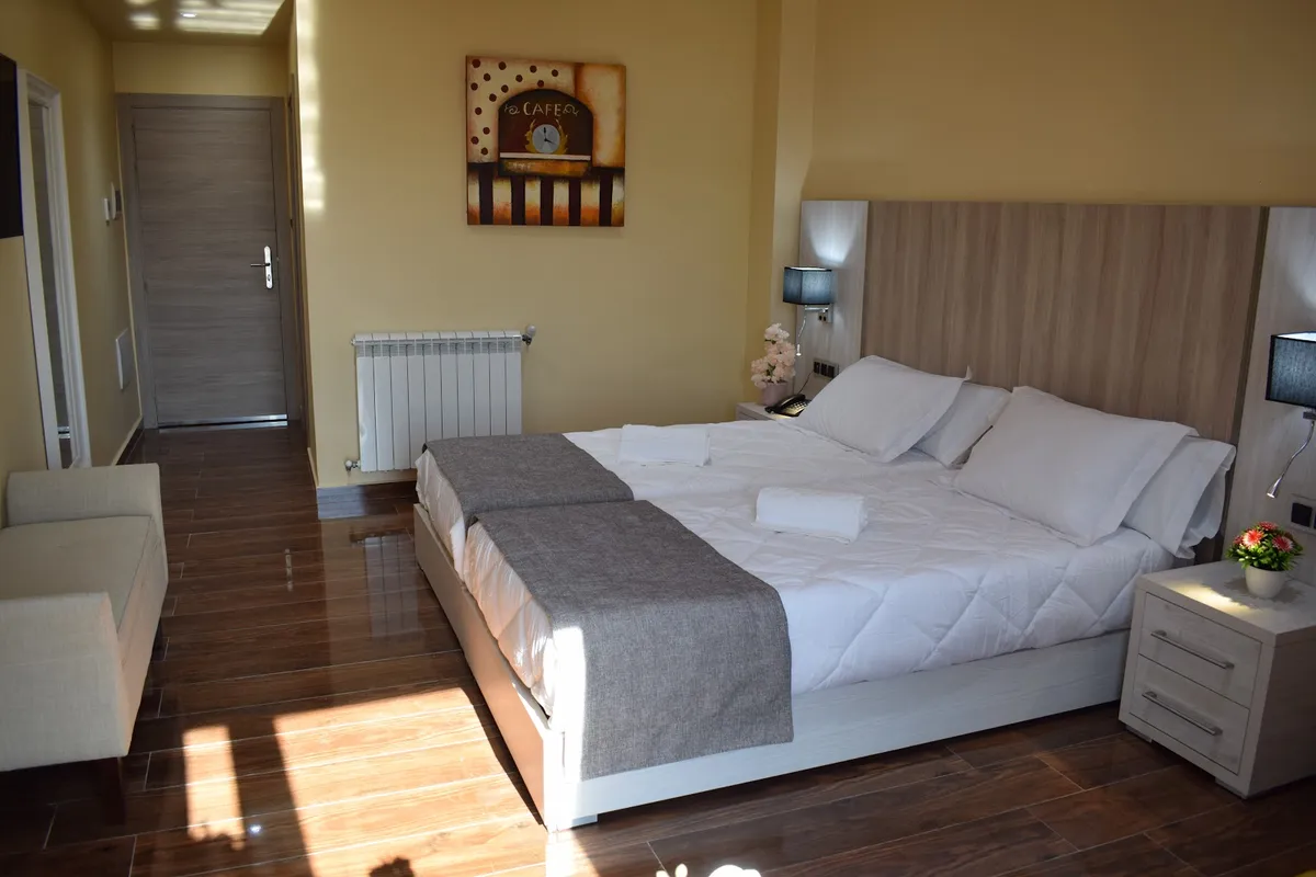 Hôtel Zinou ZM, Algiers interior view