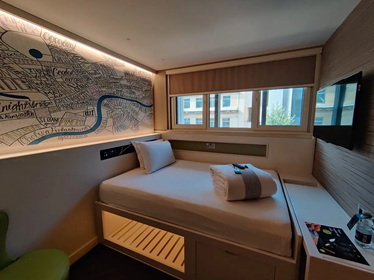 hub by Premier Inn London Westminster Abbey hotel, London interior view