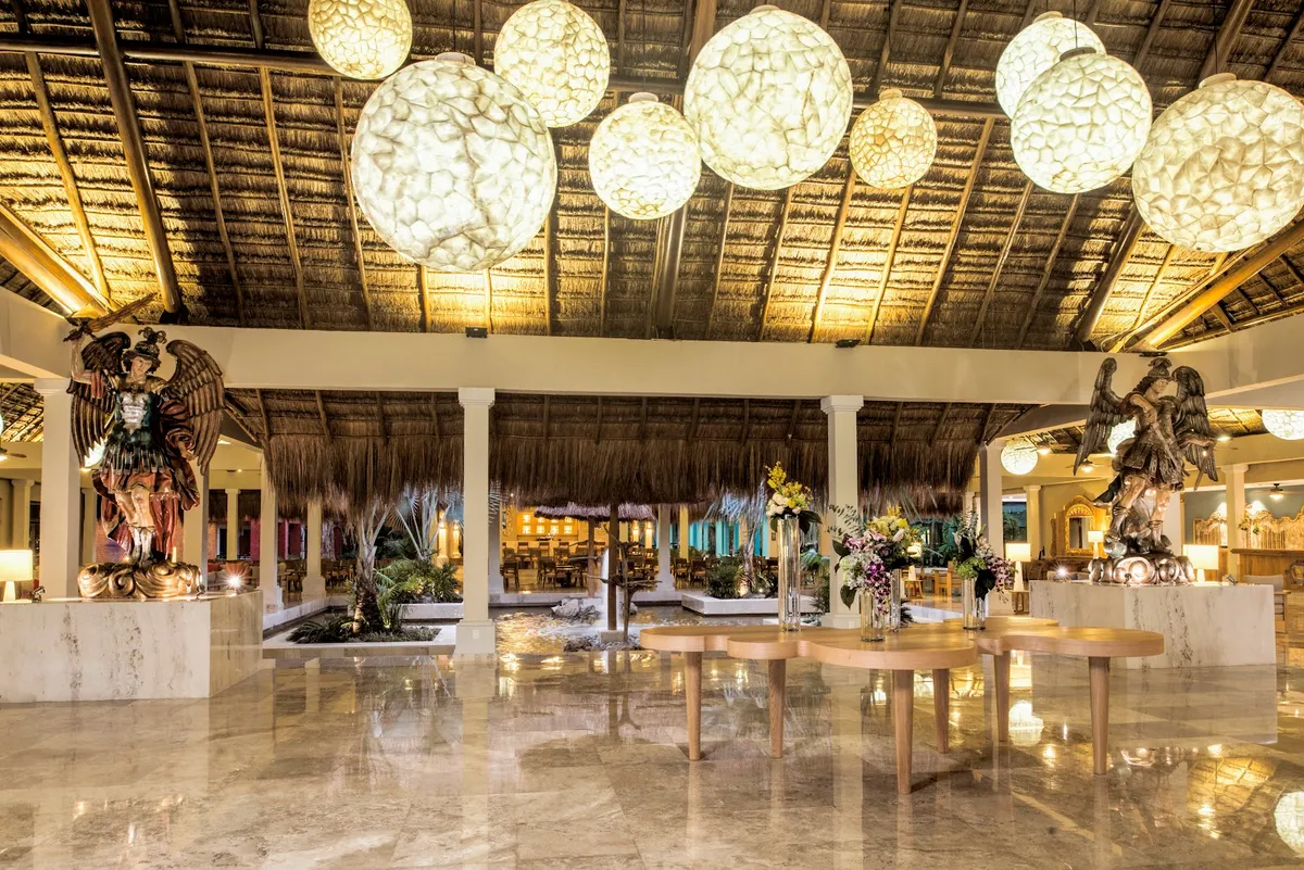 Iberostar Waves Quetzal, Riviera Maya interior view