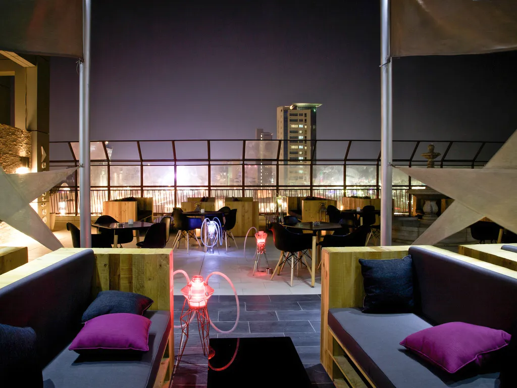 ibis Kuwait Salmiya, Kuwait City interior view