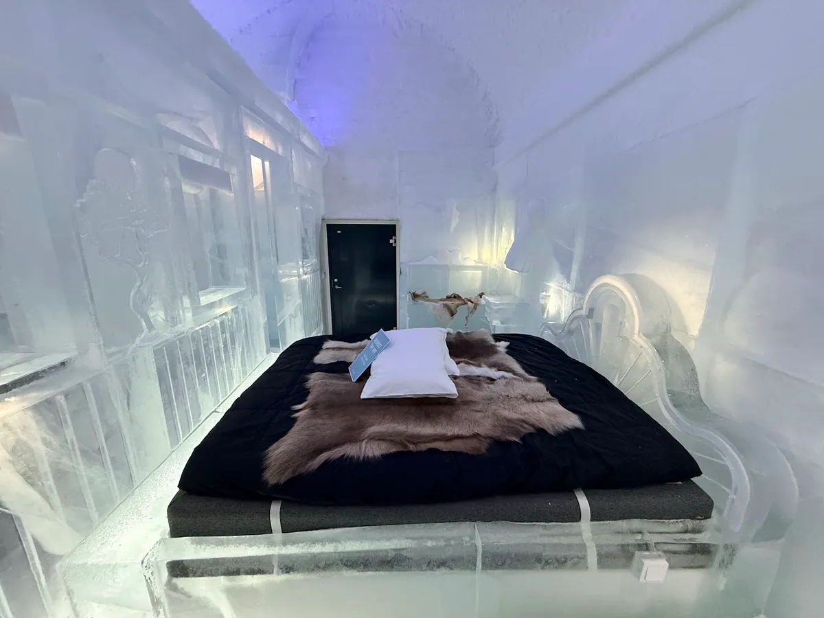 ICEHOTEL, Kiruna interior view