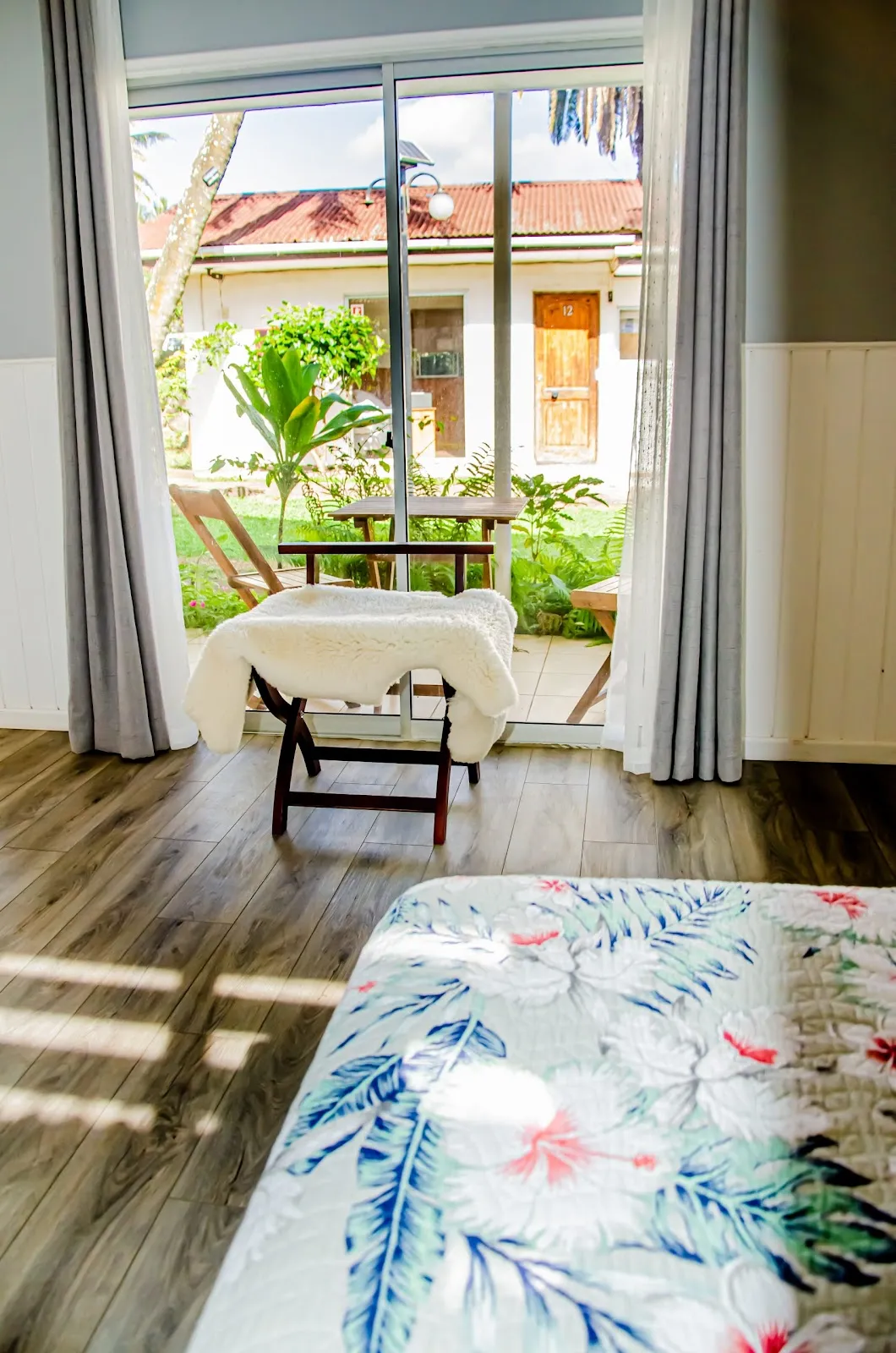 Inaki Uhi Hotel, Easter Island interior view