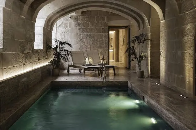 Iniala Valletta, Valletta interior view