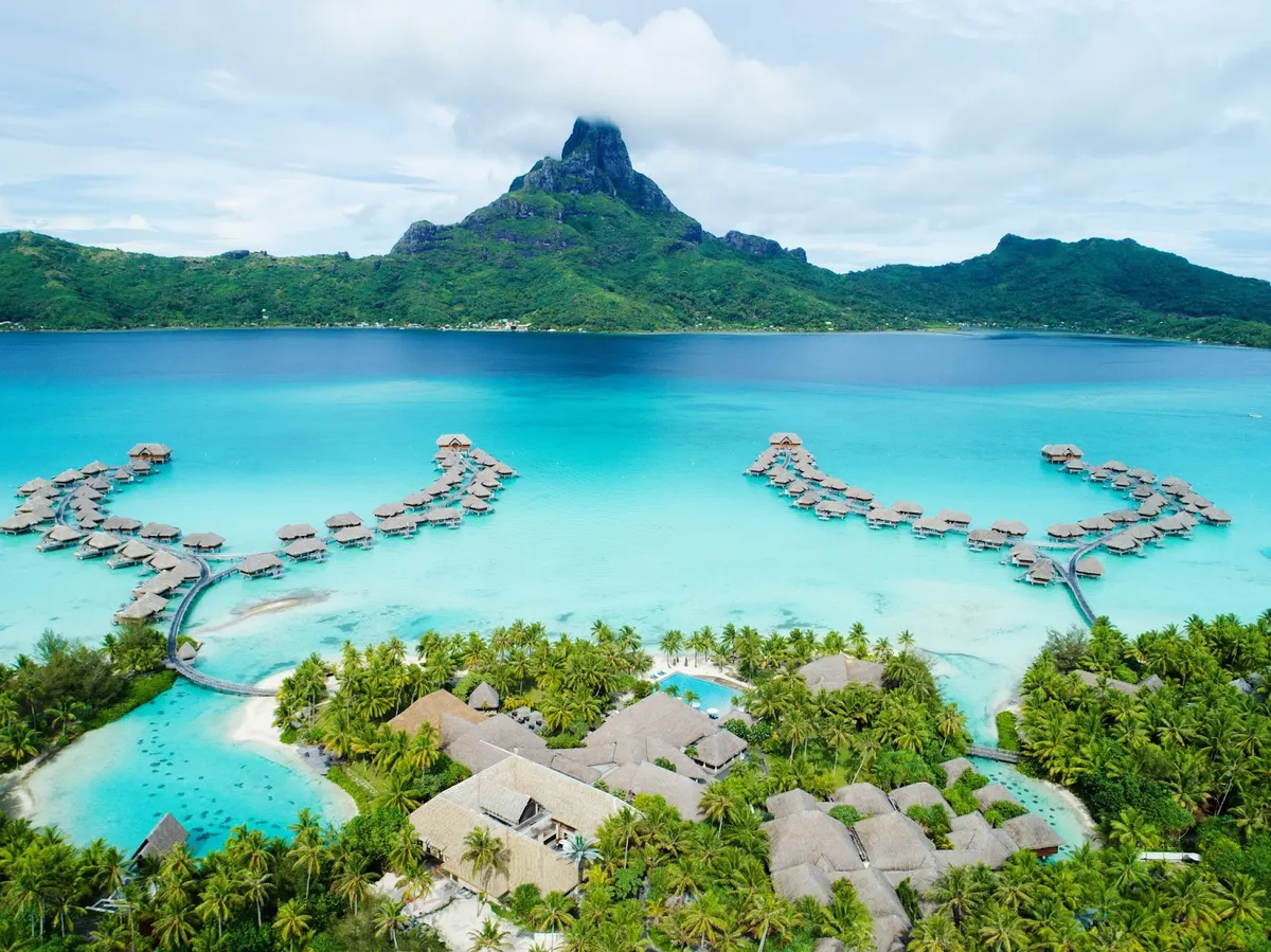 InterContinental Bora Bora Resort Thalasso Spa, Bora Bora interior view
