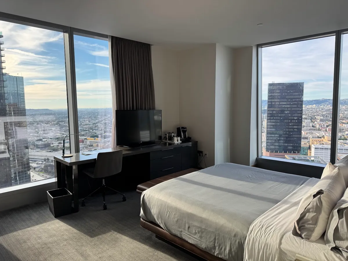 InterContinental Los Angeles Downtown by IHG, Los Angeles interior view