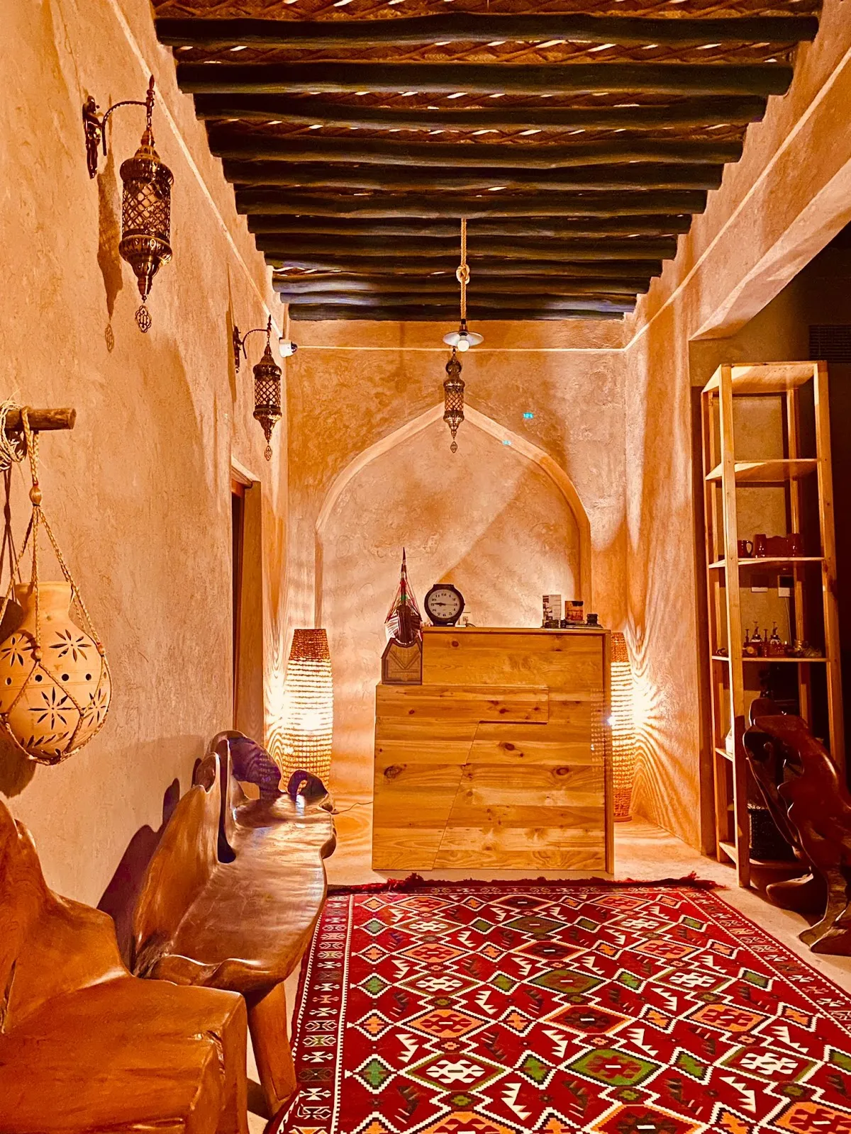 JEWELALAQAR, Nizwa interior view