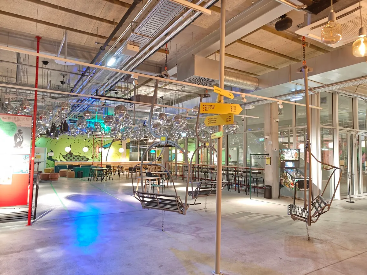 JO&JOE Wien, Vienna interior view