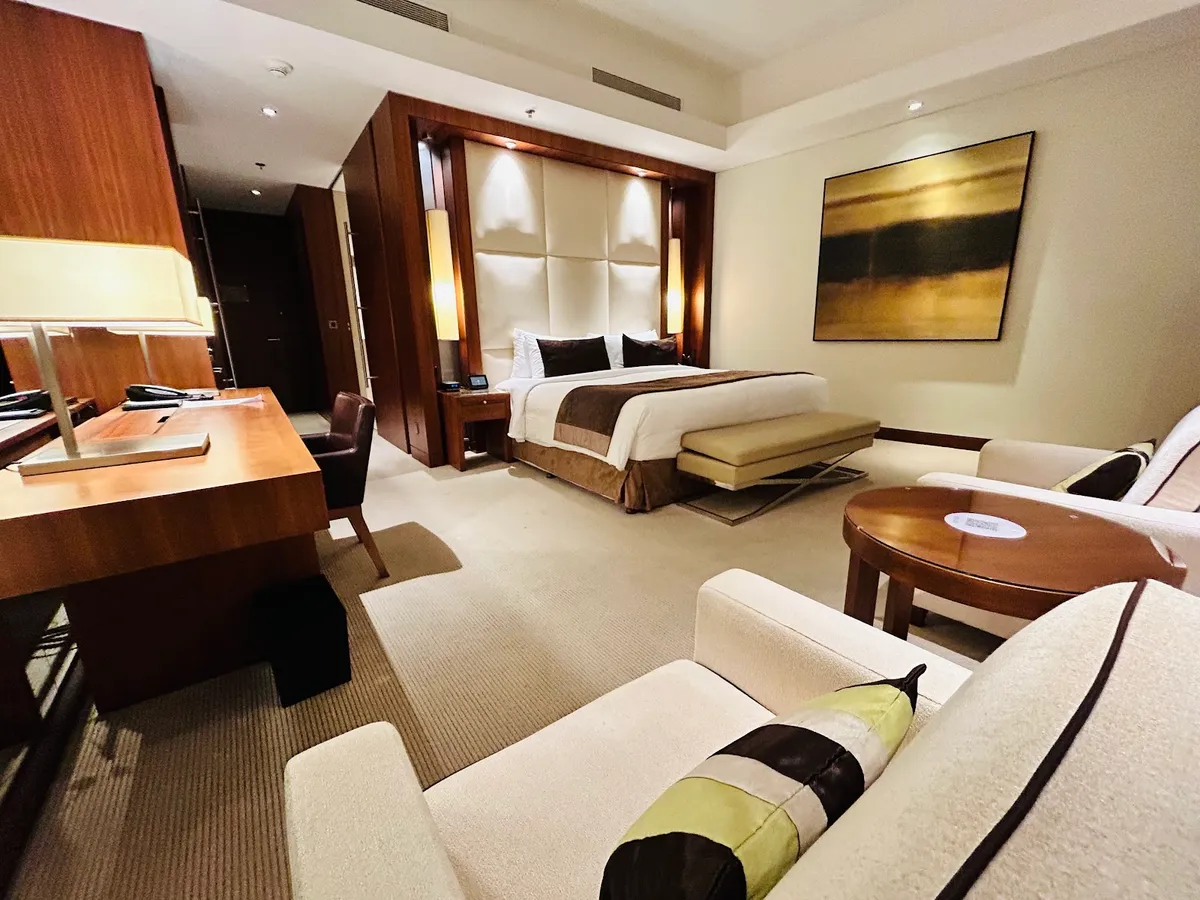 JW Marriott Marquis Hotel Dubai, Dubai interior view