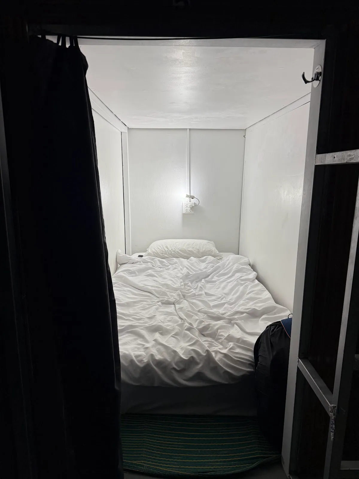 Kai Lions International Capsule Hostel Pakse, Pakse interior view