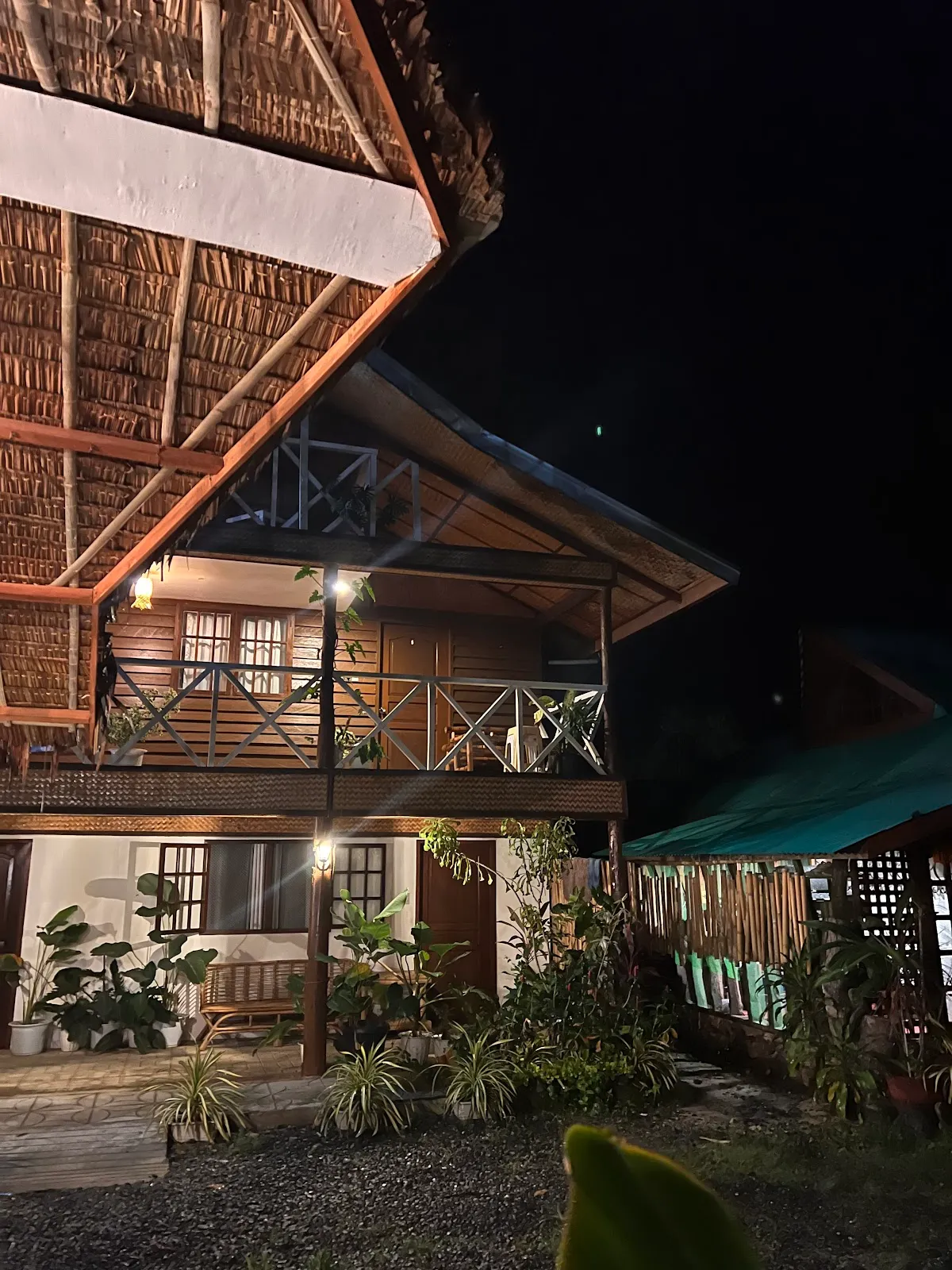 Kerusso Haven, Puerto Princesa interior view