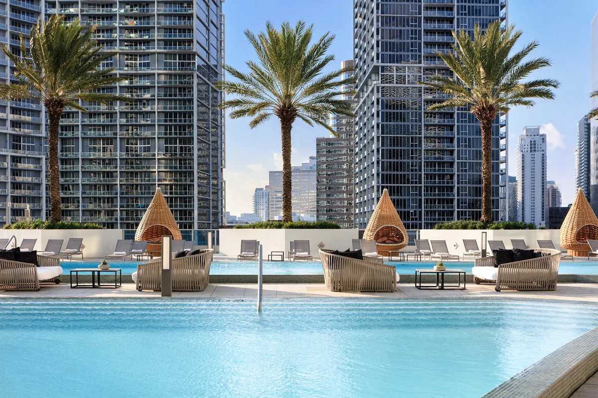 Kimpton EPIC Hotel, Miami interior view