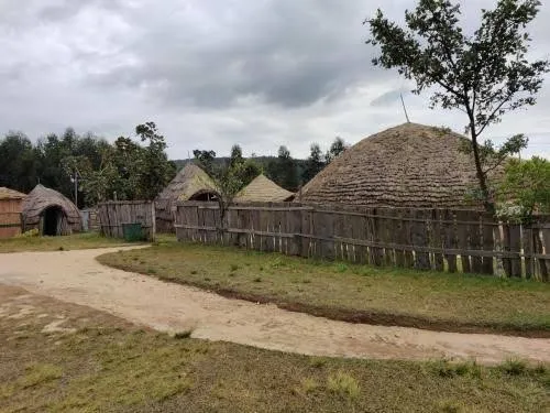 Kitabi EcoCenter, Nyungwe interior view