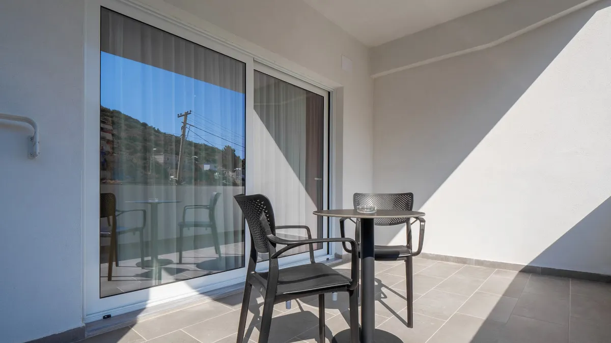 KRONOS Hotel Sarandë, Saranda interior view