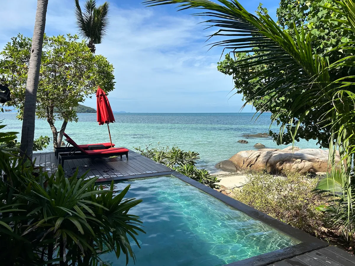 Kupu Kupu Phangan, Koh Phangan interior view