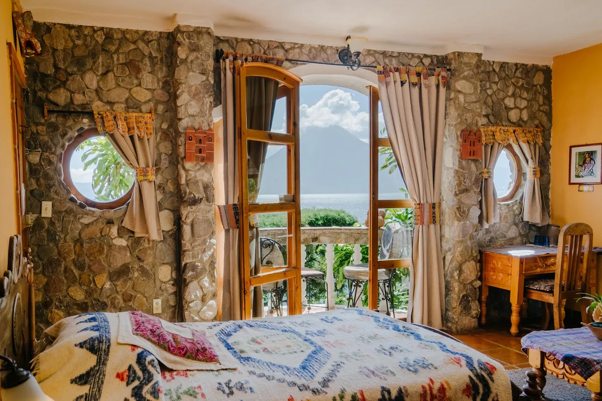 La Casa del Mundo, Lake Atitlan interior view