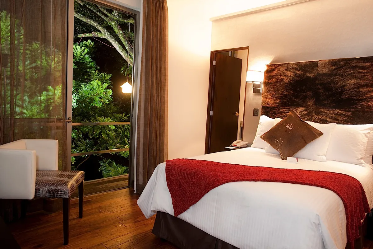 La Inmaculada Hotel, Guatemala City interior view