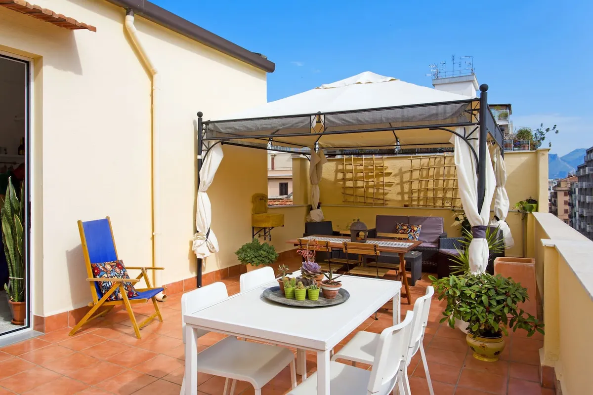 La terrazza del Sole B&B, Palermo interior view