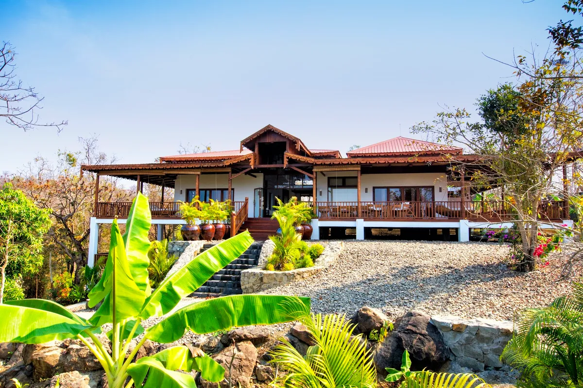 Lakeview Lodge (Ngapali Beach), Ngapali Beach interior view