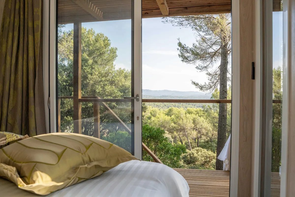 Le chant des pins Lodges & Spas, Aix En Provence interior view