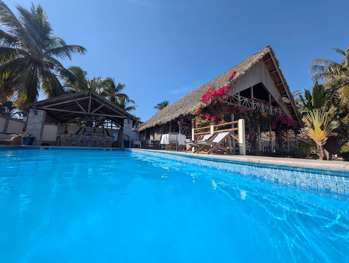 Le Renala, Morondava interior view