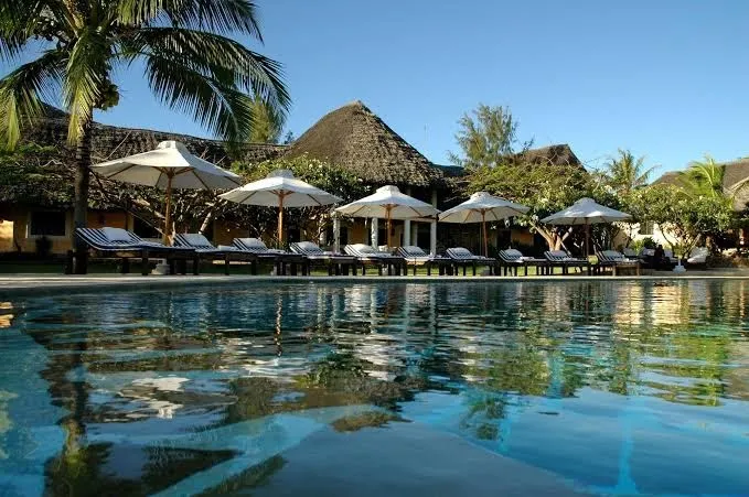 Lion In The Sun, Malindi interior view
