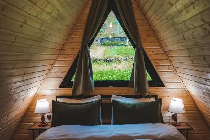 Lonely Mountain - Two-Bedroom Chalet, Kazbegi interior view