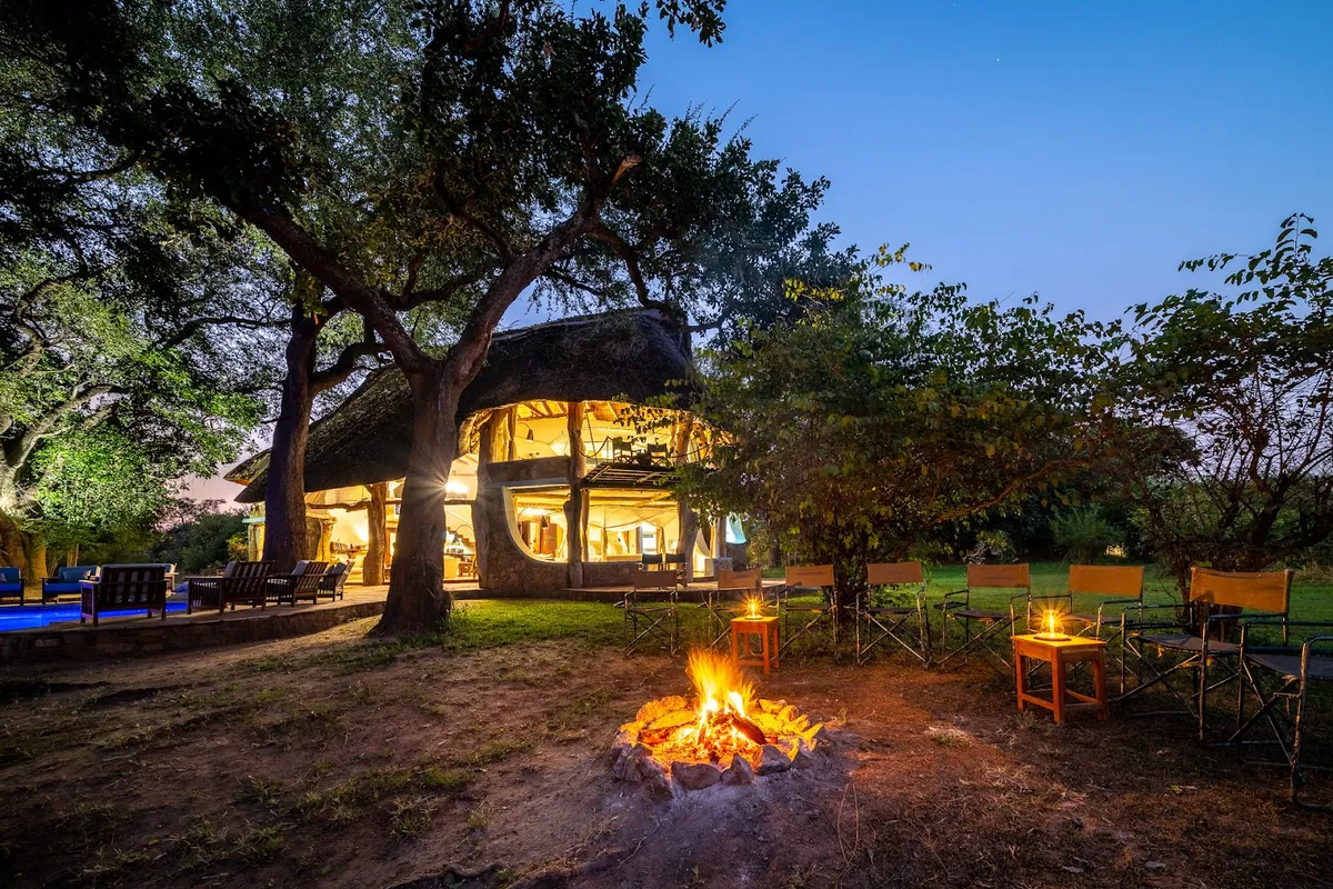 Luangwa Safari House, South Luangwa interior view