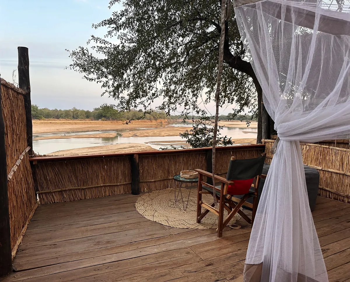 Luangwa Valley Safaris, South Luangwa interior view