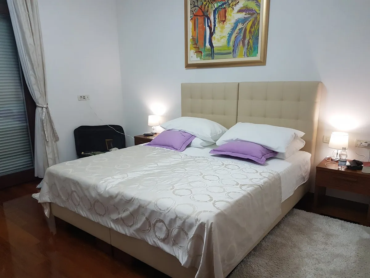 Luxury Rooms Near the Beach, Split interior view