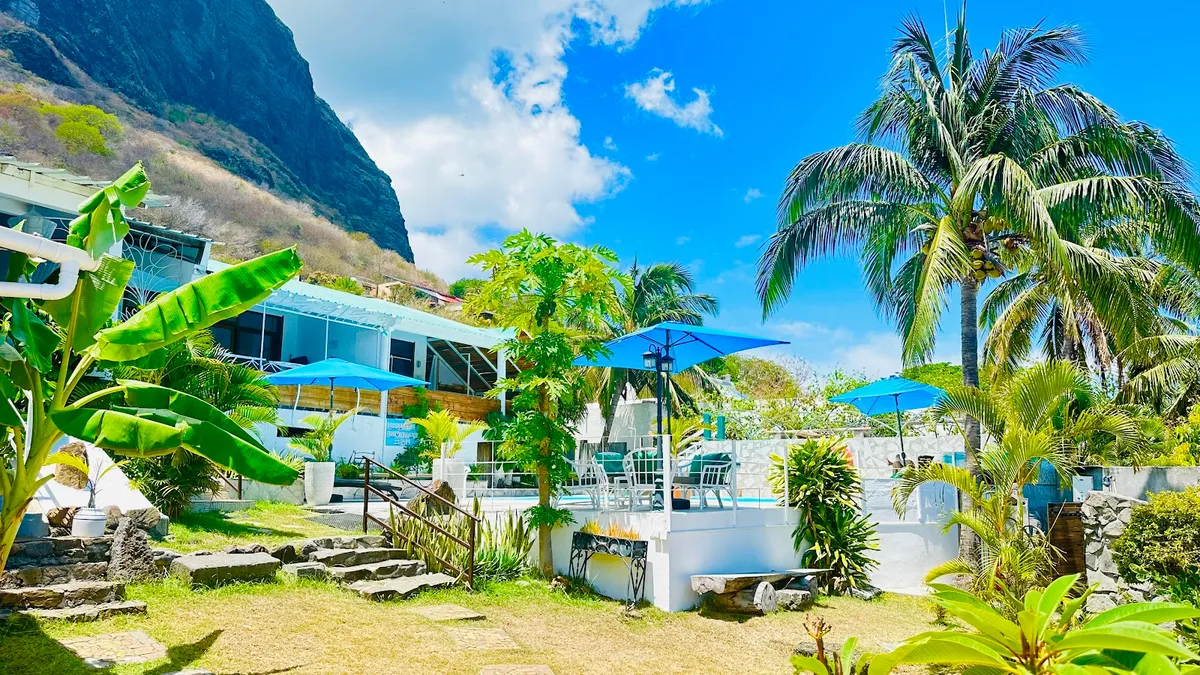 Ma Vie La, Le Morne interior view
