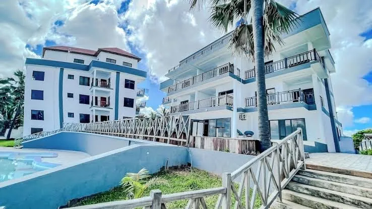 Majula Boutique Hotel, Kololi interior view