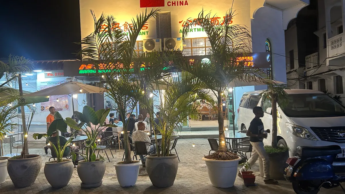 Mango Restaurant&Apartment Hotel, Stone Town interior view