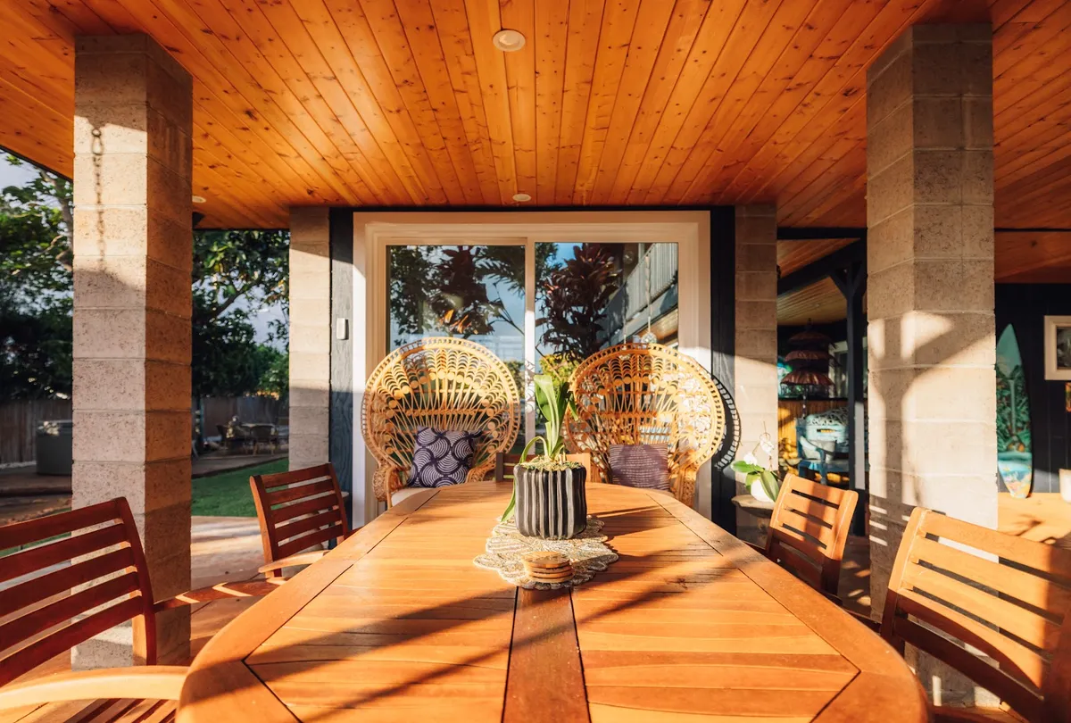 Mangolani Inn, Hawaiian Islands interior view