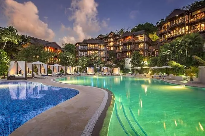 Marigot Bay, Marigot Bay interior view