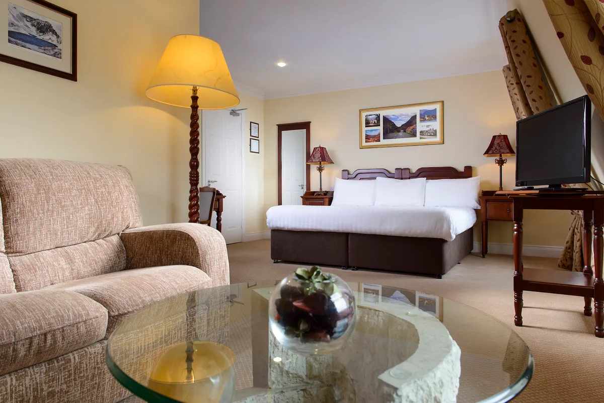McSweeney Arms Hotel, Killarney interior view