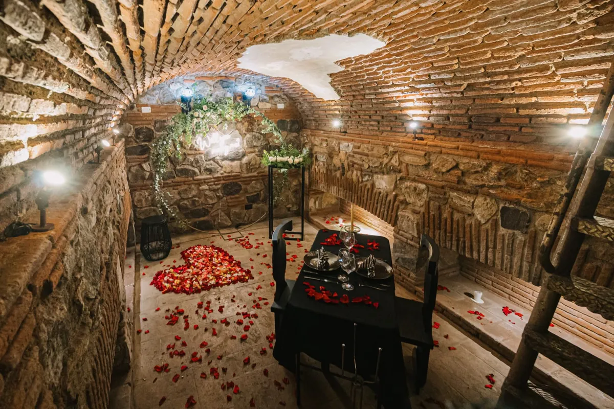 Mestizo Antigua, Antigua Guatemala interior view